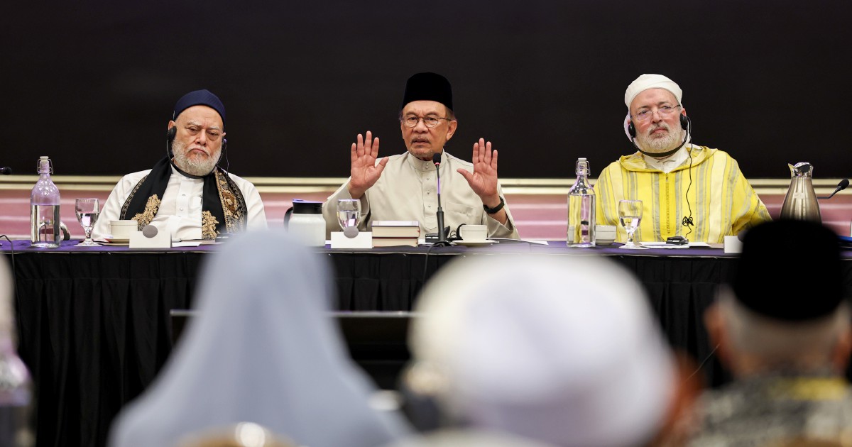 Anwar: Pondok Schools to Be Strengthened with AI Integration and Infrastructure Upgrades